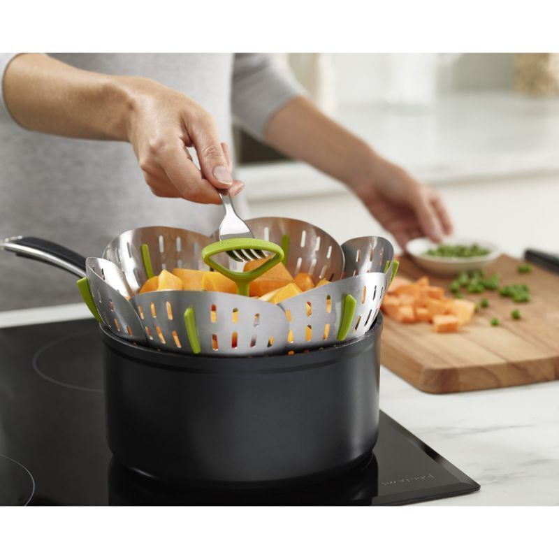 Joseph Joseph Bloom Steel Folding Steamer Basket