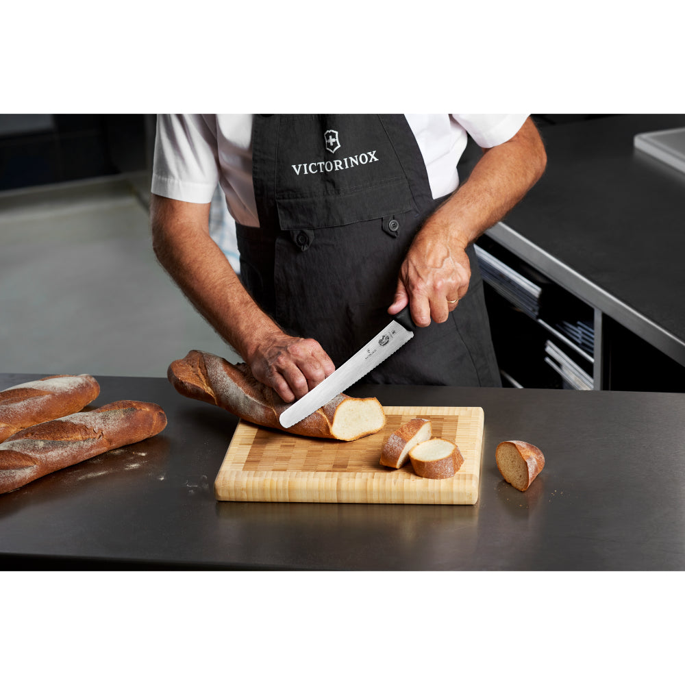 Victorinox Fibrox Pastry Knife, 26cm-5.2933.26