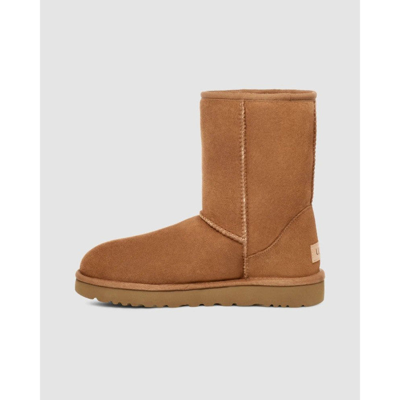 UGG Men's Classic Short Size 9 - Chestnut
