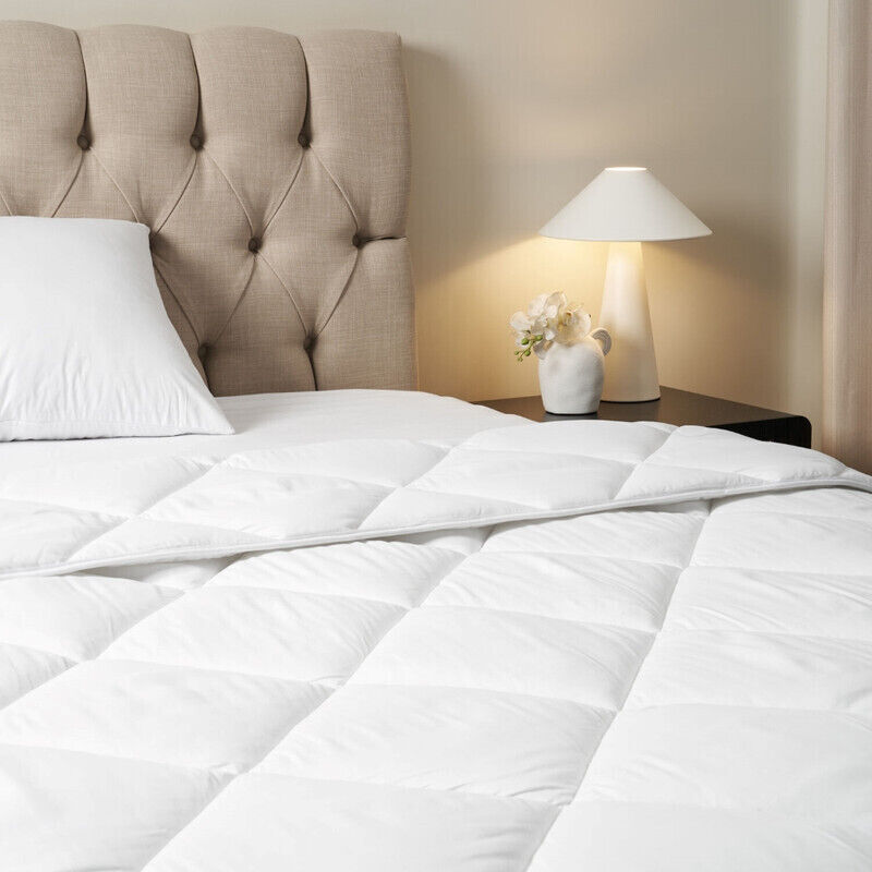 Sheraton Luxury Sanctuary Down Alternative Fill Quilt - King
