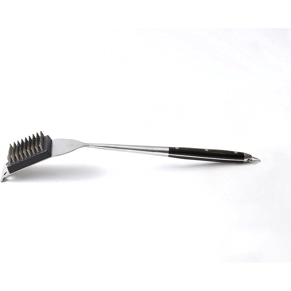 Bugatti 46cm BBQ Pakka Cleaning Brush Scraper, Ergonomic Wood Handle