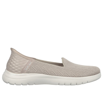 Skechers Women's On-The-Go Flex- Astonish Size 5 -Taupe