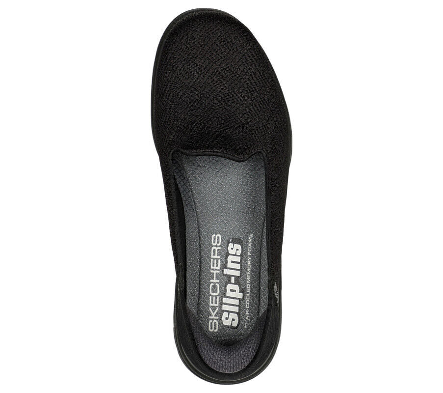 Skechers Women's On-The-Go Flex - Astonish Slip-In Size 9 - Black/Black