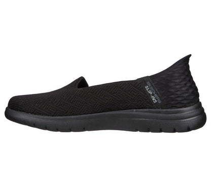 Skechers Women's On-The-Go Flex - Astonish Slip-In Size 9 - Black/Black