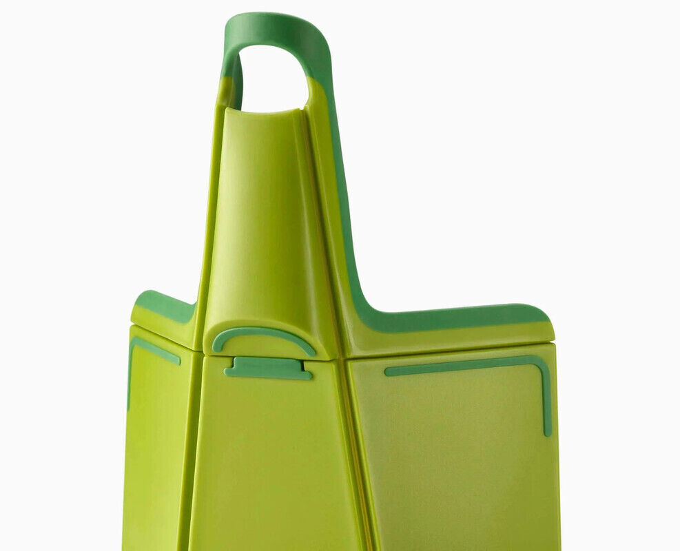 Joseph Joseph  Chop2Pot Plus Folding Chopping Board (2022) Large - Green