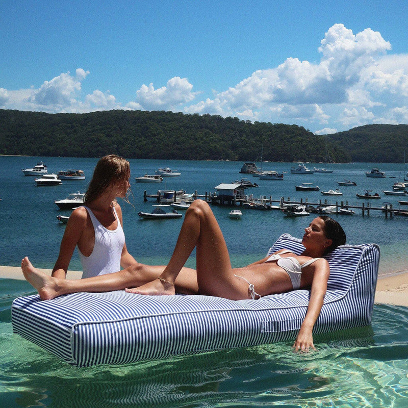 Sunnylife Luxe Lie-On Lounger Float Le Weekend - Navy