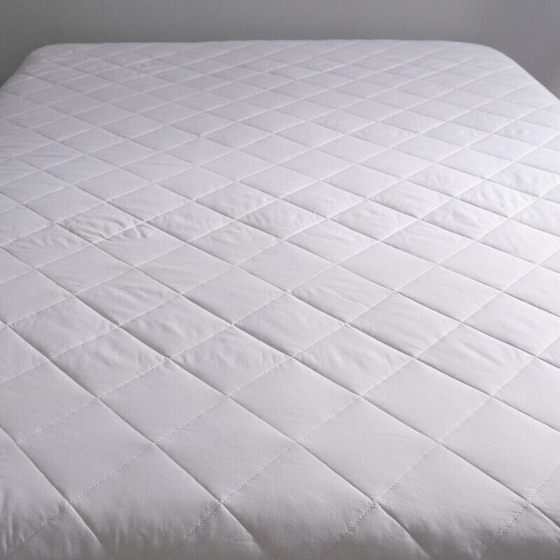 Canningvale Cotton Mattress Protector - Queen