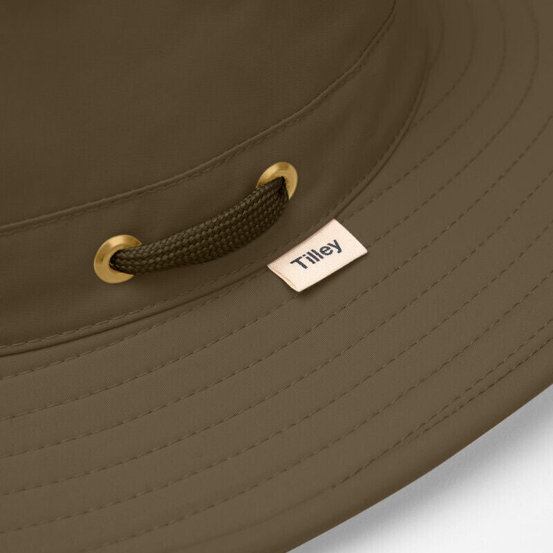 Tilley LTM6 Airflo Hat Size 7 1/2 - Olive