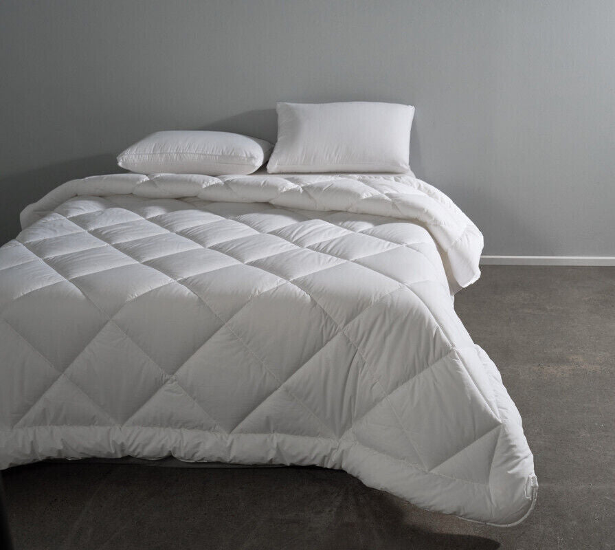 Canningvale Luxury Queen Quilt - White